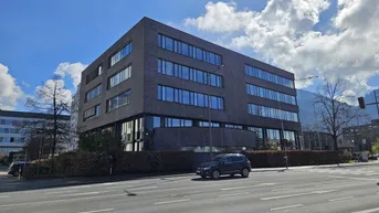 Expose repräsentatives Büro mit Außenwirkung am CAMPUS V | Stadtstraße 33