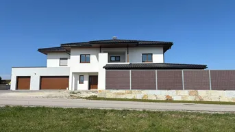 Expose Exklusives Traumhaus im Grünen