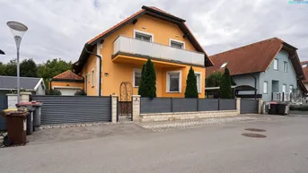 Expose Exklusives Ziegelmassivhaus mit 312 m² Wohnfläche, 9 Zimmern und luxuriöser Ausstattung