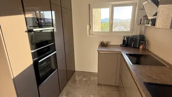 Expose Geräumige 3 Zimmer Wohnung