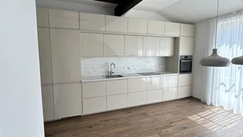 Expose Wunderschöne Dachgeschosswohnung in bester Lage in Graz-Geidorf