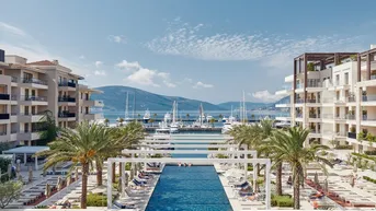 Expose RESERVIERT - ELENA / SOUTH VILLAGE PORTO MONTENEGRO