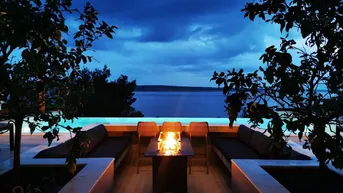 Expose Exklusivität direkt am Meer – Moderne Luxusvilla bei Zadar mit 6 Suiten &amp; Investmentpotenzial