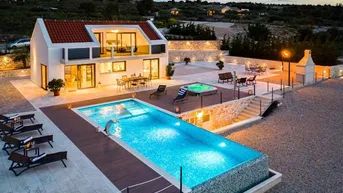 Expose Villenidylle mit Meerblick – Rückzugsort auf der Insel Brač