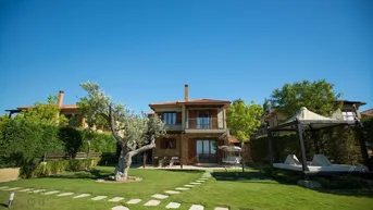 Expose Mediterraner Luxus mit Panoramablick – Ihre exklusive Villa in Sani, Chalkidiki