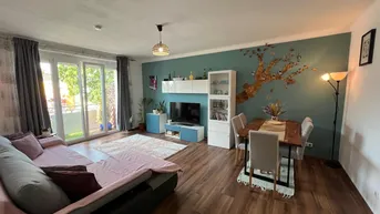 Expose Provisionsfrei! Direkt am Schlosspark! 2-Zimmer-Wohnung mit Balkon und voll möbliert zu vermieten