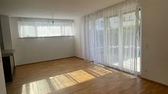 Expose Moderne, zentrumsnahe 4-Zimmer Erdgeschosswohnung