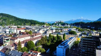 Expose Exklusive 4-Zimmer-Wohnung mit Panoramablick auf die Festung Hohensalzburg und Maria Plain – Erstbezug nach hochwertiger Renovierung
