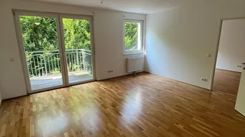 Expose Barrierefreie 2-Zimmer Erdgeschosswohnung mit Balkon in Grünruhelage und U - Bahn Nähe