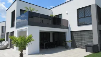 Expose Luxuriöse Villa mit Pool und Garten in OberwaltersdorGIARDINO 
