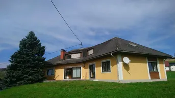 Expose Großzügiger Bungalow in exklusiver Lage mit Weitblick im Herzen des Innviertel