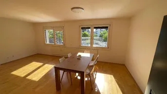 Expose ZENTRALE helle große hochwertige 4 Zimmer Wohnung nahe alte Donau 90m2
