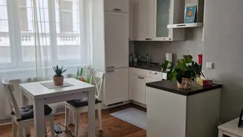 Expose Wunderschöne 2-Zimmerwohnung in super Lage (teilmöbliert)