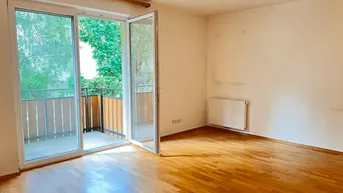 Expose Ruheoase mit Balkon im Grünen - 2-Zimmer nahe Schönbrunn neben S-Bahn Hetzendorf