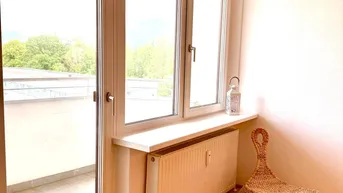Expose Charmante &amp; helle Garconniere mit Loggia/ Balkon und traumhaften Blick auf Maria Plain, inkl. Lift, Autostellplatz, Salzburg Liefering