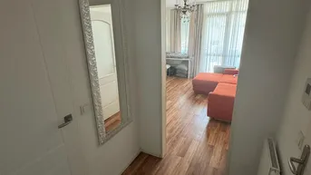 Expose M�öblierte klimatisierte 1-Zimmer Erdgeschosswohnung mit Terrasse und Garage