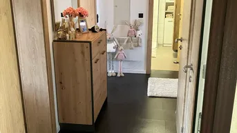 Expose 3-Zimmer-Wohnung mit Carport und großem Keller 