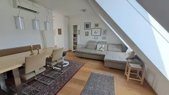 Expose Lichtdurchflutete Dachgeschosswohnung in AKH-Nähe