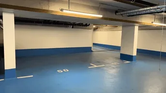 Expose Großer Tiefgaragenstellplatz (Nr. 50) nähe U 1 Station Kagran / Donauzentrum-Kirschblütenpark-Bonsaigasse