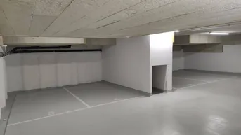 Expose Garagen Parkplatz