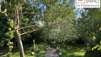 Expose Ziegelmassives Famosa (NOVUS) Einfamilienhaus mit beheizter, ausgebauter Vollunterkellerung und traumhaftem Naturgarten (470m² Eigengrund)