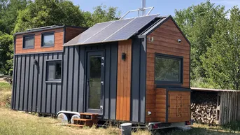 Expose Premium Tiny House mit Offgrid-Ausbau (auf Anhänger)