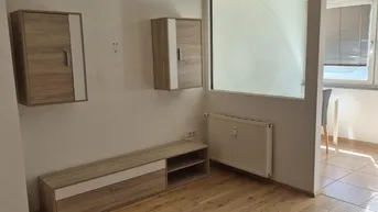 Expose Große Garconniere