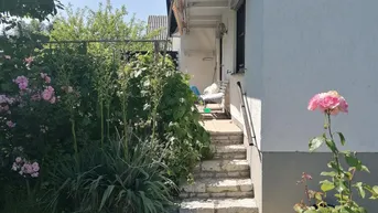 Expose Erdgeschosswohnung mit Garten und Garage in Elixhausen