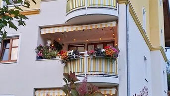 Expose 4-Zimmer Wohnung mit Garten und Parkplätzen