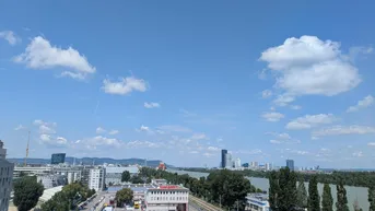 Expose Neubauwohnung mit Terrasse &amp; Loggia mit grandiosem Ausblick