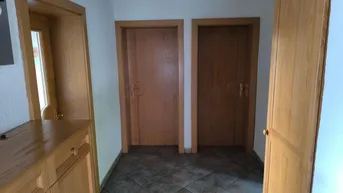 Expose Gemütliche 3-Zimmer Altbauwohnung mit Balkon in Jenbach