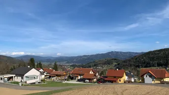 Expose Sonniger erhöhter aufgeschlossener Baugrund mit Weitblick