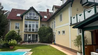 Expose Großzügige 3-Zimmer Altbauwohnung mit Balkon und Pool - 122m²