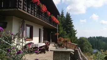 Expose Almhaus mit 2 Wohnungen in Hochrindl mit Fernblick