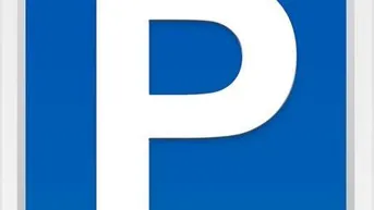Expose Parkplatz