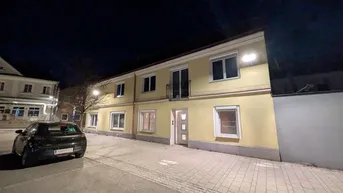 Expose Rarität! Zweieinheitenhaus: Familie, Wohnen und arbeiten oder WG