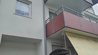 Expose Ruhige schöne 4 Zimmer Wohnung 