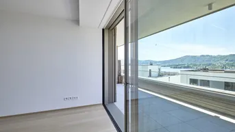 Expose Signature Residence – Modern, Design &amp; Lifestyle !! 2-Zimmer Luxuswohnung mit Traum Seeblick !!