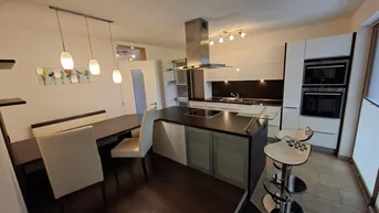 Expose 3-Zimmer Neubauwohnung mit Schrankräumen, Abstellraum und Terrasse
