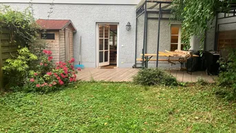Expose Helle Wohnung im Grünen mit Garten und Balkon