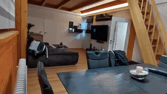 Expose Moderne 3-4-Zimmer Dachgeschosswohnung mit Balkon in Eugendorf
