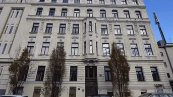 Expose Großzügige 5-Zimmer Dachwohnung mit Balkon in Wien