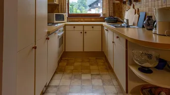 Expose 3-Zimmer Ferien-Wohnung mit Balkon und Garage Kainisch