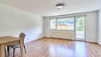 Expose Renovierte 2-Zimmer-Wohnung mit Südbalkon, Lift &amp; Allgemeinparkplätzen