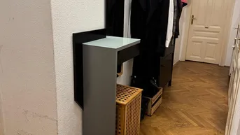Expose [Zwischenmiete 28.8. bis 10.10.] 4-Zimmer Altbau im 9. Bezirk in ruhiger Lage kalt
