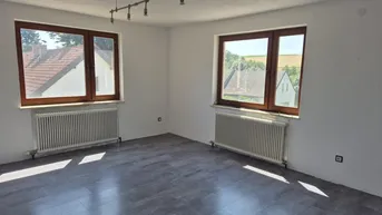 Expose Wohnung mit Garten und Garage