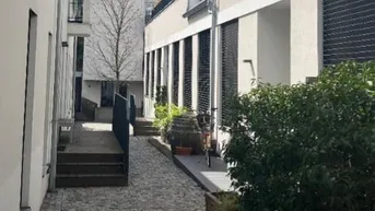 Expose Moderne loftartige 3-Zimmer-Wohnung mit Terrasse im ruhigen 14. Bezirk - sofort verfügbar!