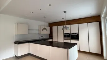 Expose Provisionsfrei! Exklusive 4-Zimmer-Wohnung in Toplage von Landeck