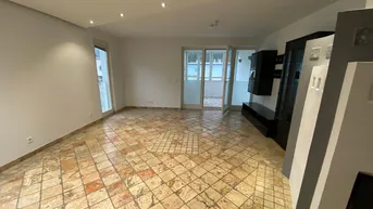 Expose Charmante 3-Zimmer-Familienwohnung mit Loggia und Balkon