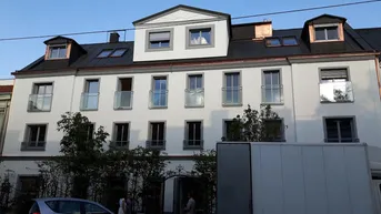 Expose Lichtdurchflutete Wohnung mit Balkon